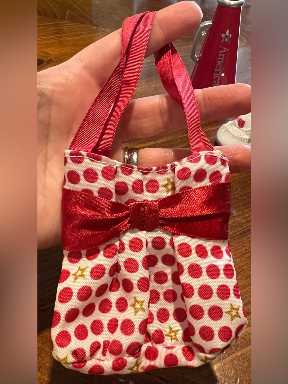 American Girl Doll Megaphone + Shoes + Tote Bag 3 Piece Mixed Lot Cheer Themed - Picture 4 of 10